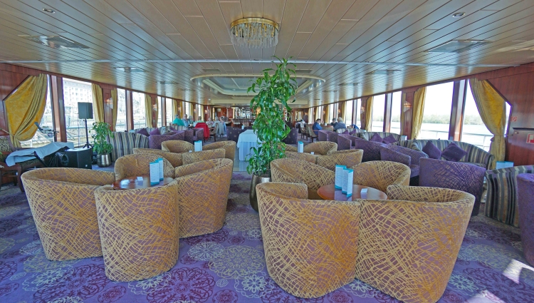 MS Rhein Prinzessin Panoramalounge of Phoenix Reisen Bonn