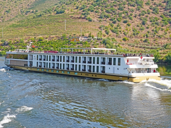 MS AMA Vida of AMA Waterways