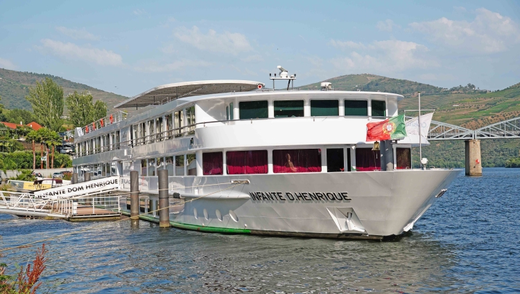 MS Infante Dom Henrique of Croisi Europe