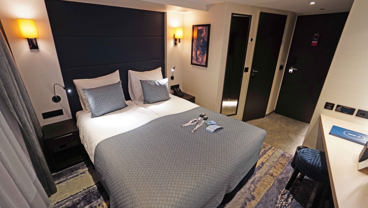 MS nickoVISION of nicko cruises Cabin 326