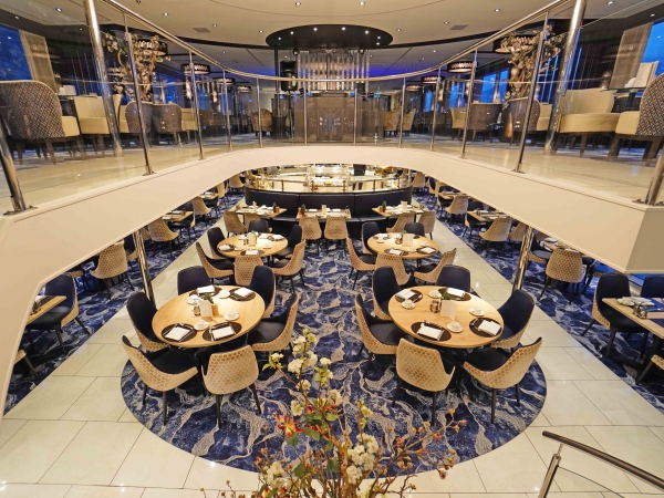  MS nickoVISION of nicko cruises Vision-Restaurant