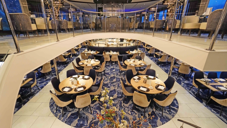  MS nickoVISION of nicko cruises Vision-Restaurant