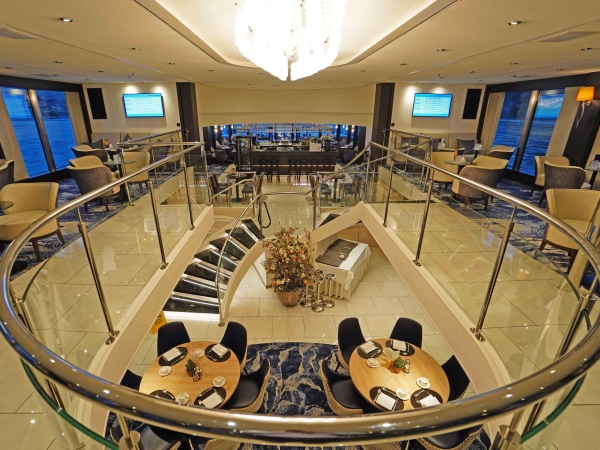  MS nickoVISION of nicko cruises Vision-Restaurant