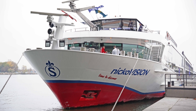 MS nickoVISION of nicko cruises