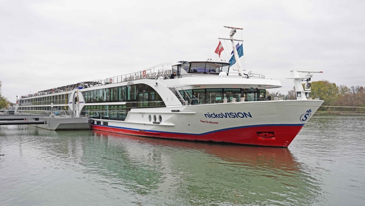 MS nickoVISION of nicko cruises